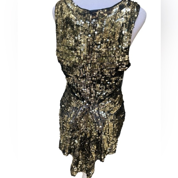 Gryphon Mermaid Party Tank with Sequins, Silk Lining.  Colors silver & Black M. - Picture 2 of 6